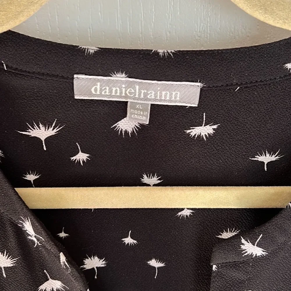 Daniel Rainn Black 3/4 sleeve Blouse